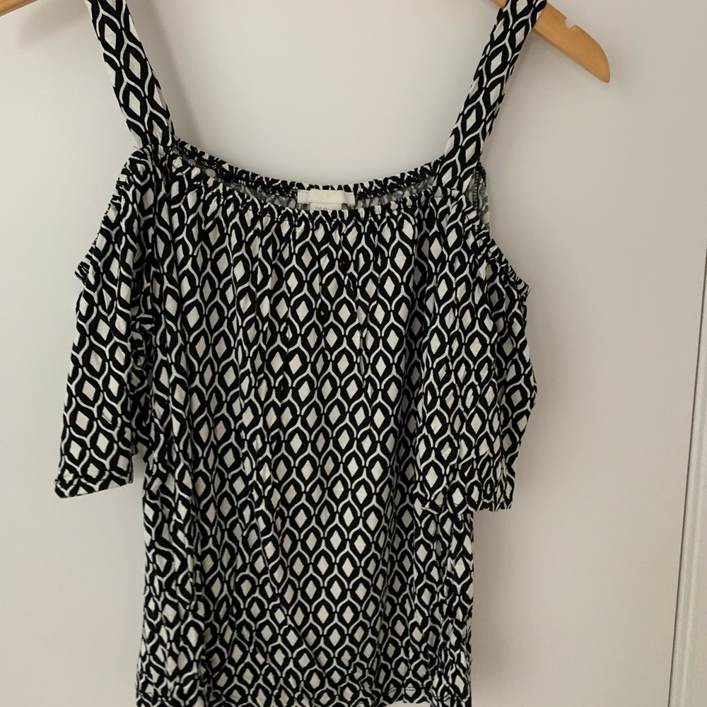 H&M cold shoulder/off shoulder top